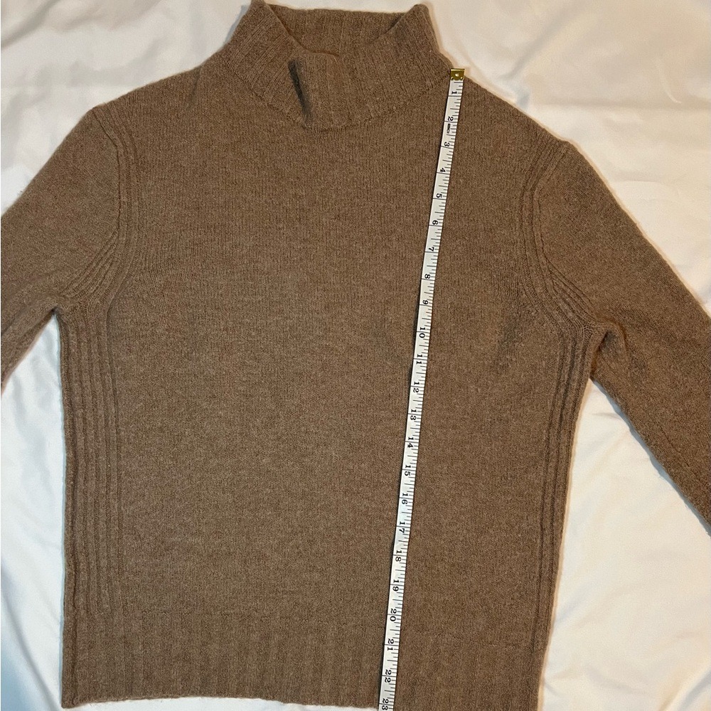 J Crew Women's Turtleneck Merino Wool Blend Sweater Brown Size‎ Medium - Picture 2 of 5